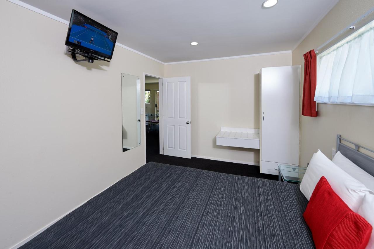 Livingston Motel 와카타네 외부 사진