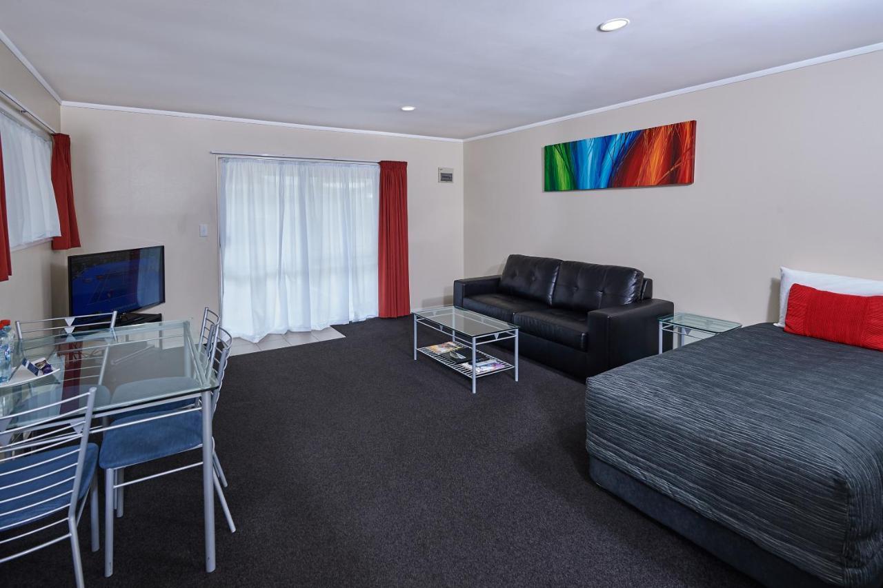 Livingston Motel 와카타네 외부 사진