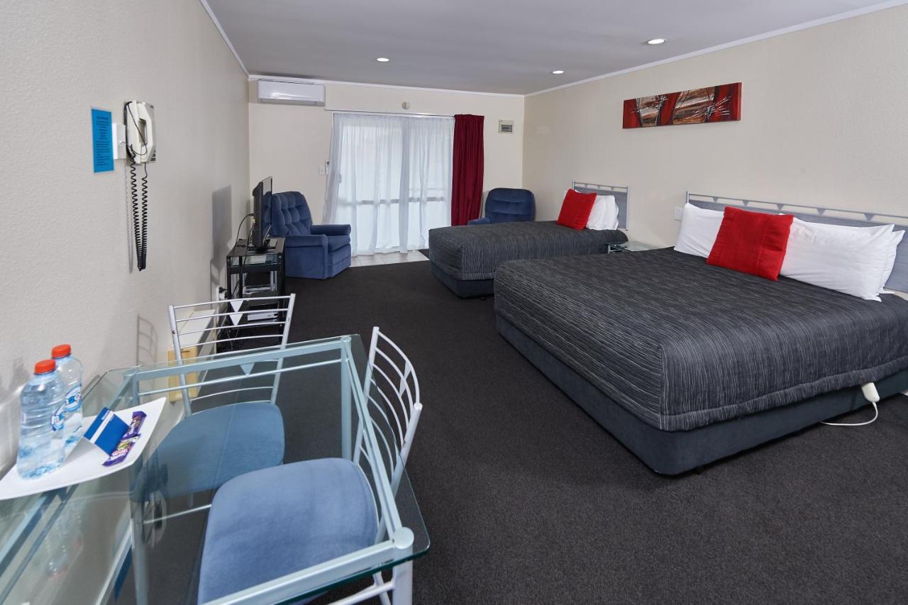 Livingston Motel 와카타네 외부 사진
