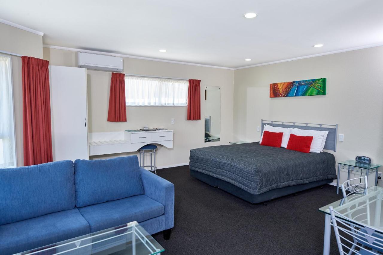 Livingston Motel 와카타네 외부 사진
