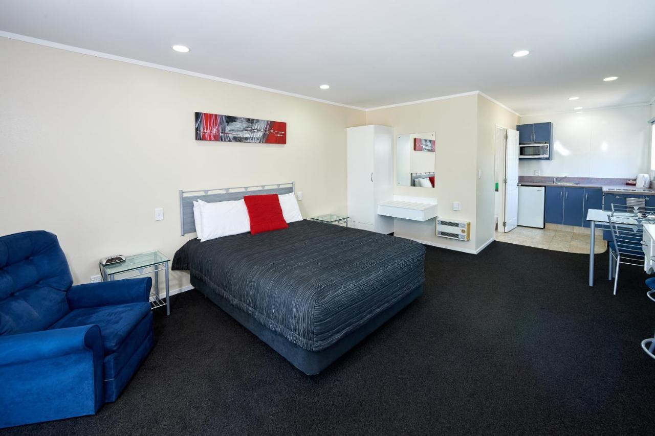 Livingston Motel 와카타네 외부 사진